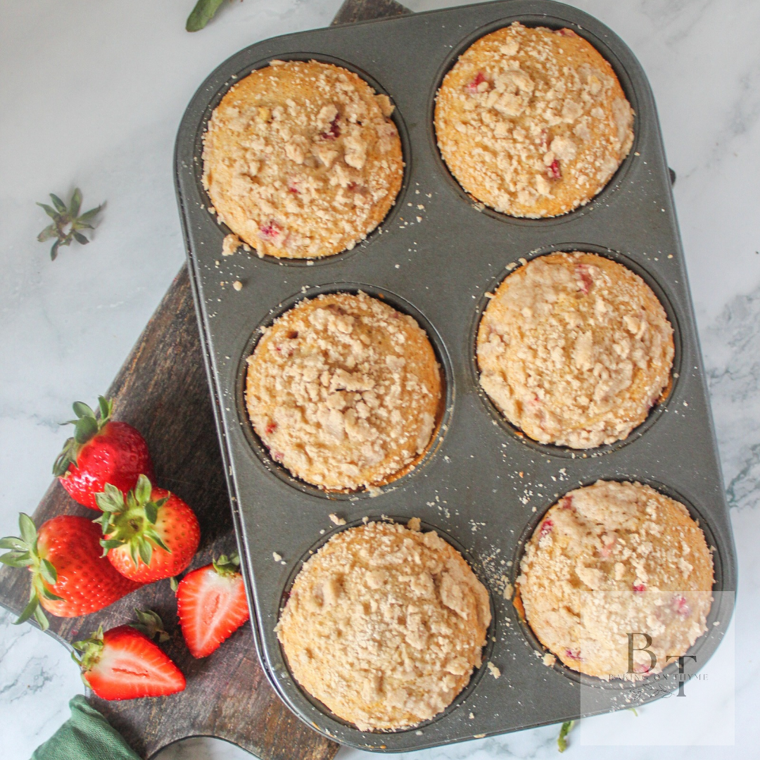 jumbo strawberry muffins