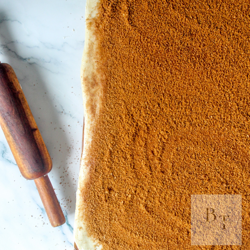 cinnamon and brown sugar mixture