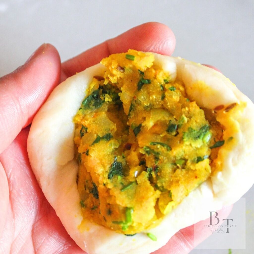 Aloo Paratha (potato roti) - stuffing